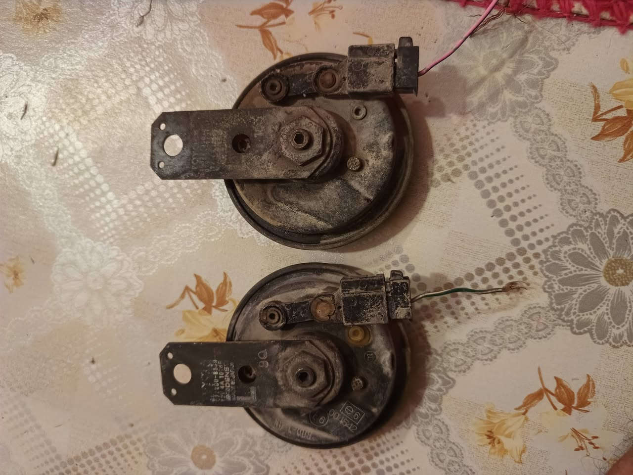 للبيع ماعرف سعرهن بالبخت شكد يسون علمن صارلهن عندي 12 سنه بالسيارة


**إذا كنت صاحب هذا الإعلان وتريد حذفه لأي سبب، رجاءا أرسل رسالة إلى الدعم الفني**