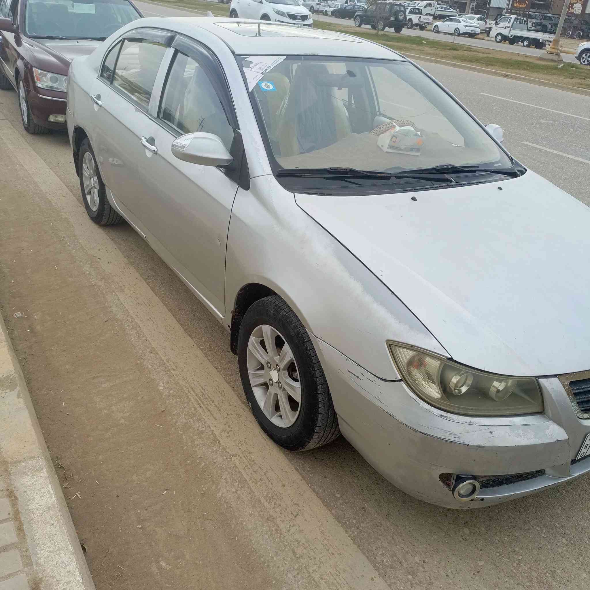 السلام عليكم
سياره ليفان ٦٢٠  موديل ٢٠١٢ للبيع  العنوان واسط العزيزيه 
السعر ٤٨ وبيها مجال  
***********
