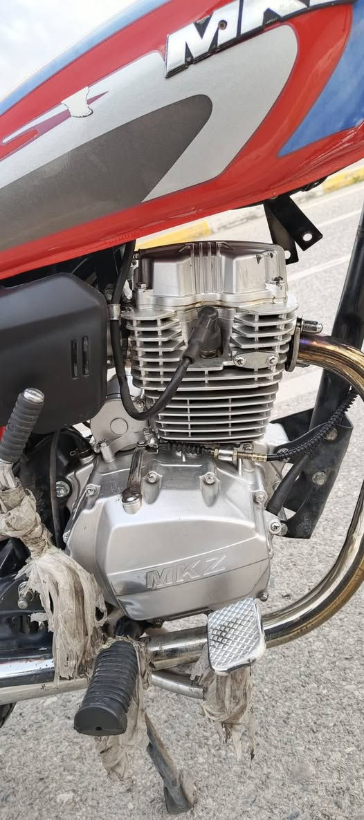 بیسم الله براکانم ئه م ما تۆڕه بۆ فرۆشتن یان گۆ ڕینه وه به ktm yb rmz با قیشی ده ده مه به س وه ک ئه وه ی خۆم پا ک بێت 
شوێن سلێمانی
کاره با ی به شه رت 
تا یه هه ردوکی تا زه یه ویل دیسک 
پێشکۆ درعی ده سکه کان درعی لا یته که گڵۆ پی سه یا ره و گڵۆپی محاویله  پا شکۆی اسلی شه ریکه 
سا ڵۆ نسا ی mkz خۆی له ئێران بۆم ه ێنا وه له گه ڵ ته نکیه که ی 
قه با غ زنجیرو  تا زه
ده بڵی غا زی اسڵی  ماڵه که جای زه ما شا الله  کێ حه زی لێبو چات بنێرێت یان تلفون بکات واتساپ ڤا یبه ریشی له سه ره 
***********
ادمینی گوڵ وه ری گره ده ست خۆش
