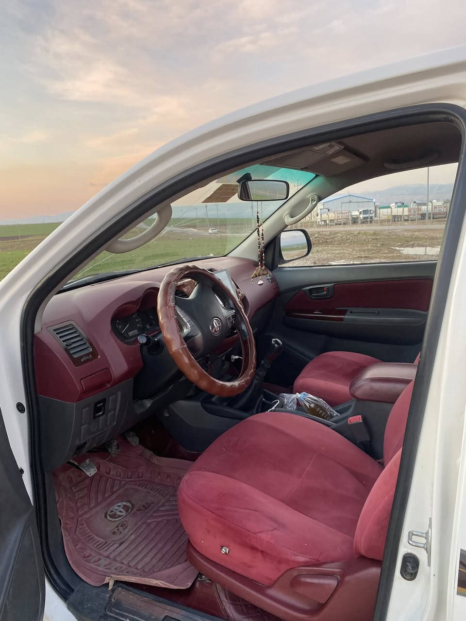 سلام عليكم
هايلوكس اللبيع
رقم اربيل 
موديل2013
بدون صبغ بدون بارد 
مكينه مفتوحه شرط لاصرف ولا تبخير 
سعر 190 
الرقم ‭٠٧٥١ ٩٦٣ ٨٨٦٥‬ عنوان موصل
