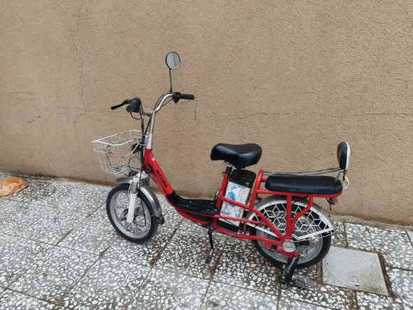 دراجة شحن بطارية ليثيوم للبيع ٣٢٥ الف
تاير حجم ١٨ .. تشغيل بصمة وسويج
بطارية ليثيوم المرغوبة.. مو كل سنة تبدل بطاريات مثل باقي الدراجات
***********
