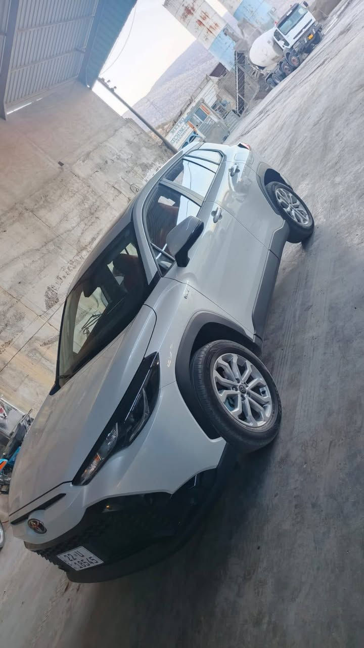 تۆیۆتا فرۆتلاندەر هایبرێد
نرخی ( ١٩٢$ )
مۆدێل ٢٠٢٥
فوول مواسەفات تەنها کوشن کارەبایی و لایت حەدەسە نیە.
(سلاید + کوشن جلدی سۆر+ ڕادار و خەتی جادە+ بەسمە+ کامیرا+ تبرید مرکزی+ گێچ ئەلیکترۆنی+شاشە+ برێک بەسمە+ ئۆتۆ هۆڵد+ هەندێک مواسەفاتی تر٠٠٠٠٠٠٠)

تەنها (١١٫٠٠٠) کم ڕۆیشتیە
بێ سبوغ و لێدراو
بۆ پەیوەندی *********** لە سۆران
