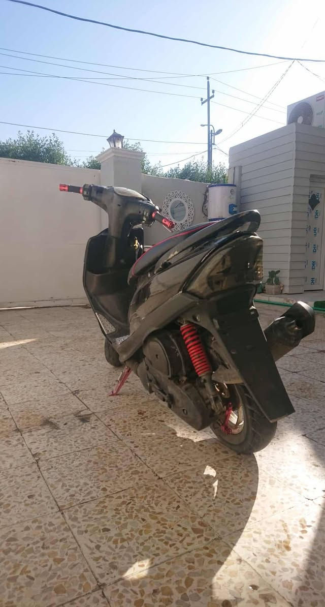 دراجة ماكس للبيع بوشة 49 مكينة مكفولة كلجات رياضي بيها تزويد كرزي مابيها اي مكاني بعقوبة السعر خاص ***********
