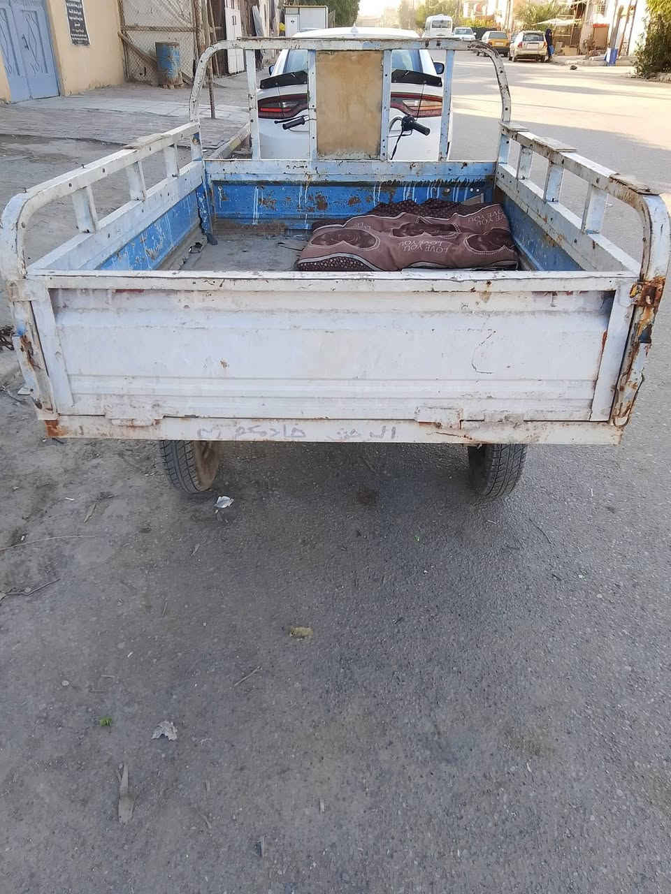 موديل 12اوراق بيهن نقص سعر 650مكان ناصرية مركز ***********
