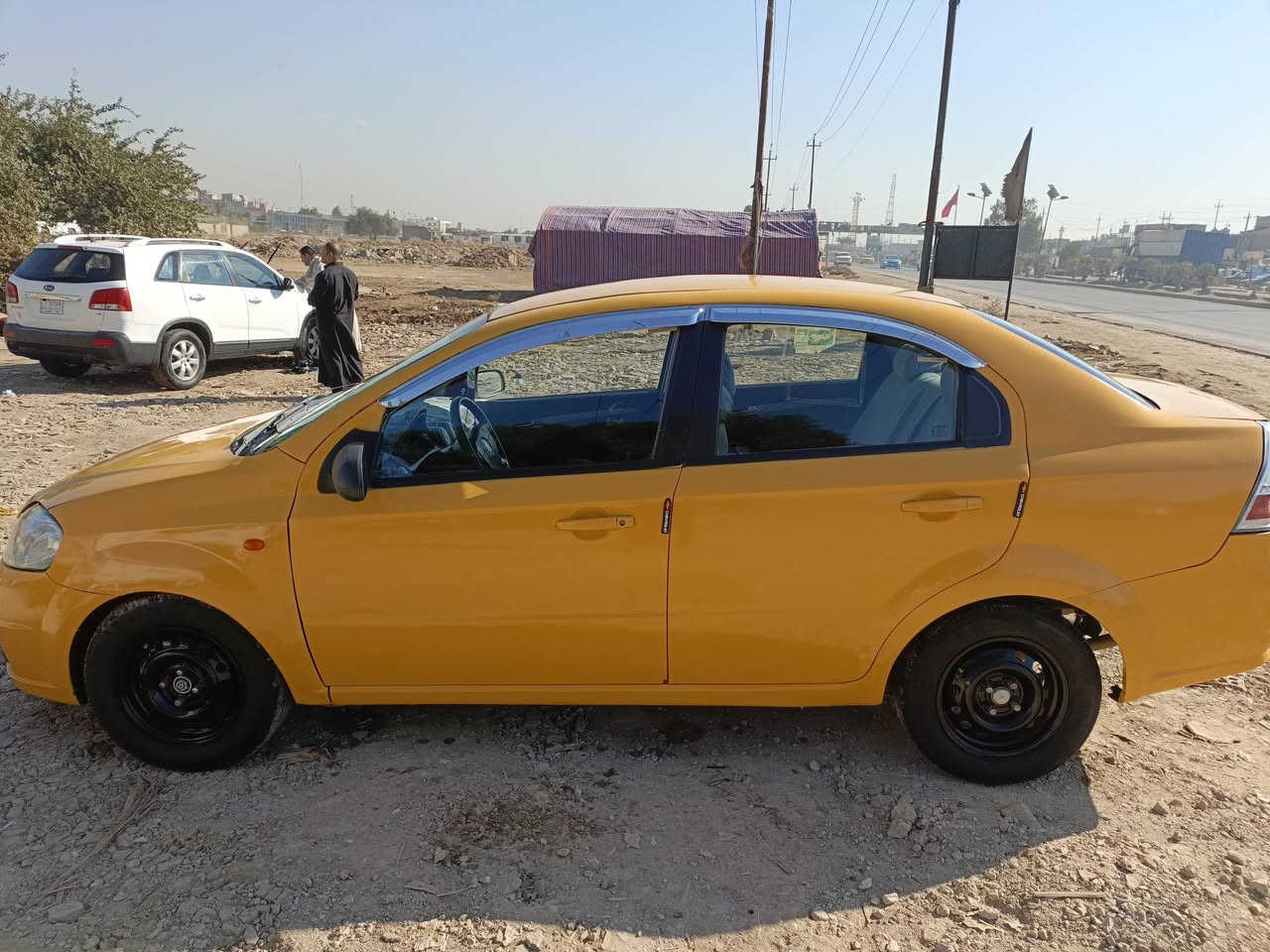 السلام عليكم شباب افيو 2009امريكي مسكر معمره جديد غرفه جديده صدر أمامي خلفي نظيف ضربته بتكمه الصدر وبنيد مبدل باسمي كير ومحرك نظيف بيه سكليتر يشكل مرات يكلف 100السعر 40مكاني بغداد مشروع الوحده ***********
