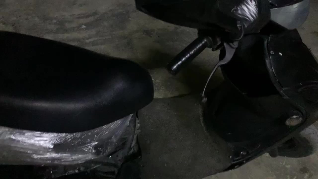 دراجه كامكو جي فور  شغاله نكره سلف بس كفراتها قديمات يردلها كفرات شلعه ومحرك فول للبيع او المرواس بجهاز ايفون


**إذا كنت صاحب هذا الإعلان وتريد حذفه لأي سبب، رجاءا أرسل رسالة إلى الدعم الفني**