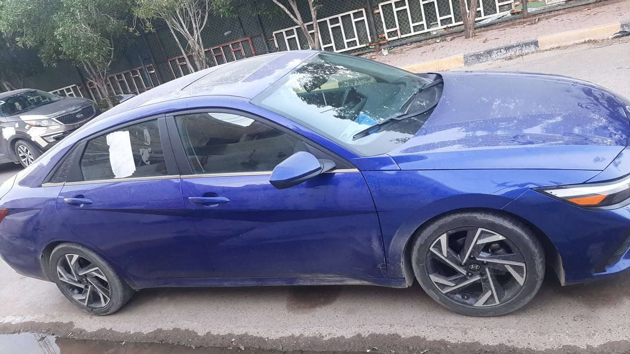 سلام عليكم النترا معوقين موديل 2024 فول مواصفات صور الحادث بالمنشور مكان السياره بغداد الشعب رقم الهاتف ***********
