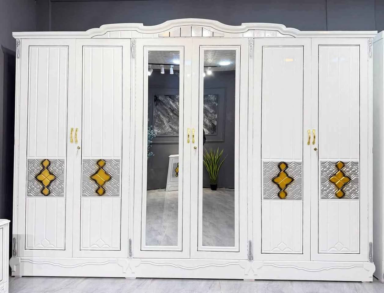 🟤 غرفة عراقية – شغل اقتصادي من أصباغ البوية

التفاصيل الكاملة والقياسات موضحة داخل الفيديو ✅

تتكوّن من 9 قطع بالمواصفات التالية:

✅ الكنتور
•  أبواب CNC
• الخارج: MDF تارس سمك 5 ملم
• الداخل: معاكس أبيض 3 ملم
• الضهر: معاكس أبيض 3 ملم مشدود براغي
• نرمادات شريطية
• الفرشة: بلوك

✅ الصومية
• بلايد أسود
• 6 أرجل 

💰 السعر: 975 ألف فقط

🔸 الشازلون والطابورية إضافة بـ 50 ألف

للطلب أو الاستفسار راسلنا مباشرة ✅ النجف, العراق


**إذا كنت صاحب هذا الإعلان وتريد حذفه لأي سبب، رجاءا أرسل رسالة إلى الدعم الفني**