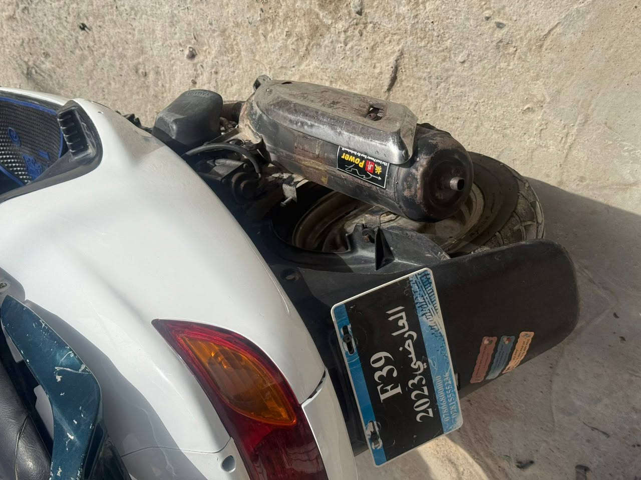 فراشه حاويه محرك ما مفتوح كهربائيات كله شغال مكان نجف السعر 500اوبيه مجال ***********
