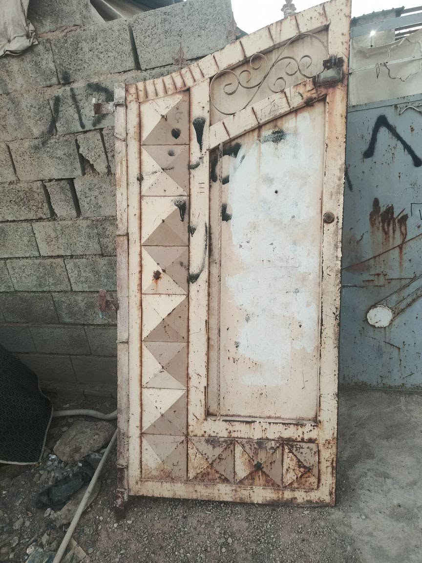 السلام عليكم باب حوش للبيع حديده قديم سعر 60, بي مجال  شراي يجي خاص


**إذا كنت صاحب هذا الإعلان وتريد حذفه لأي سبب، رجاءا أرسل رسالة إلى الدعم الفني**