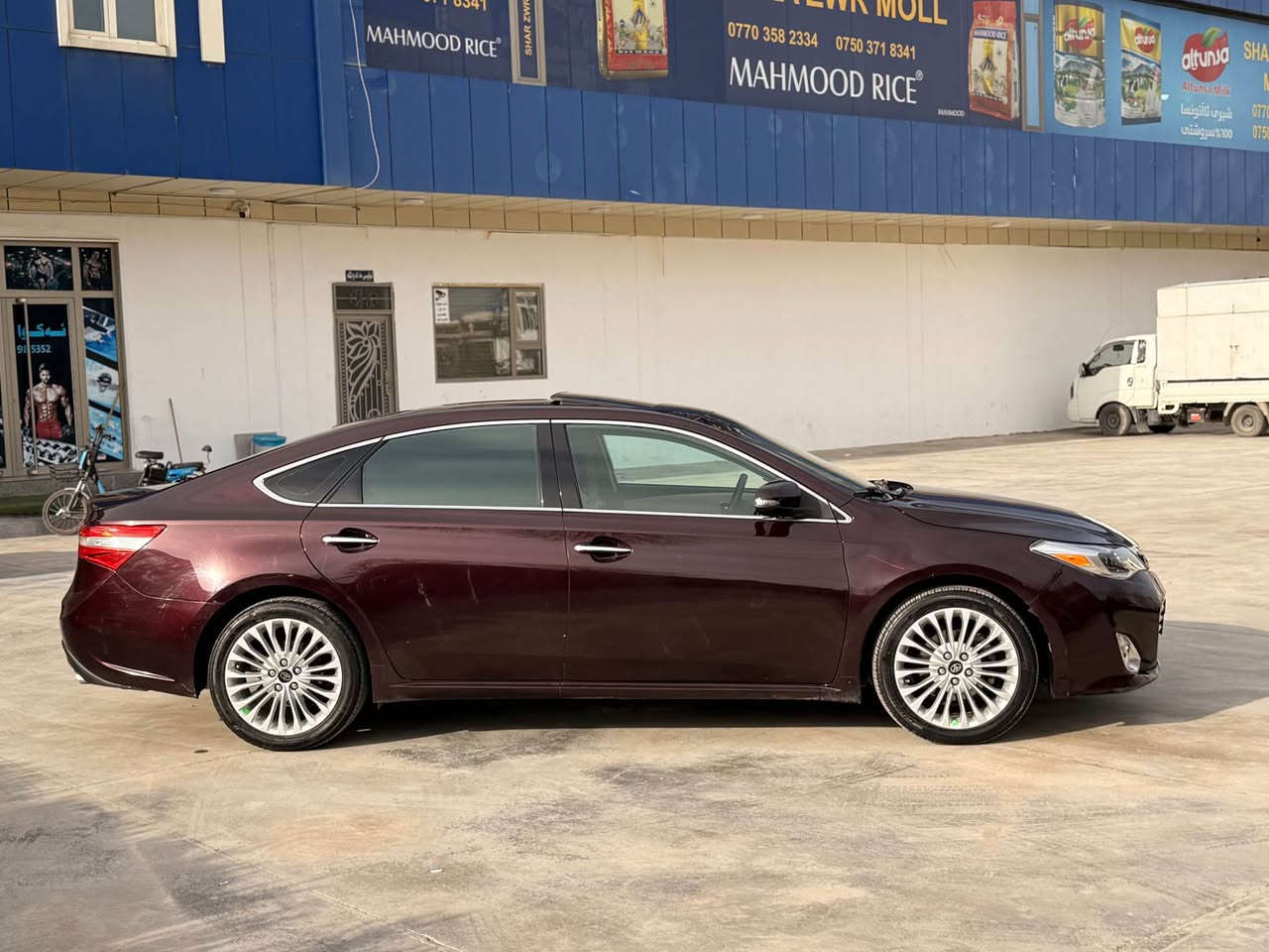 ئه ڤه لؤن ٢٠١٤ ئه مريكى قه پات موا سه فات سلايت جلد هيته ر به سمه په رده ناوزه رد ٢پارجه بؤياخ بيناوگرتن گيرومه كينه به شه رت سعر ١١٣گه لا ***********/*********** حلبجة, السليمانية
