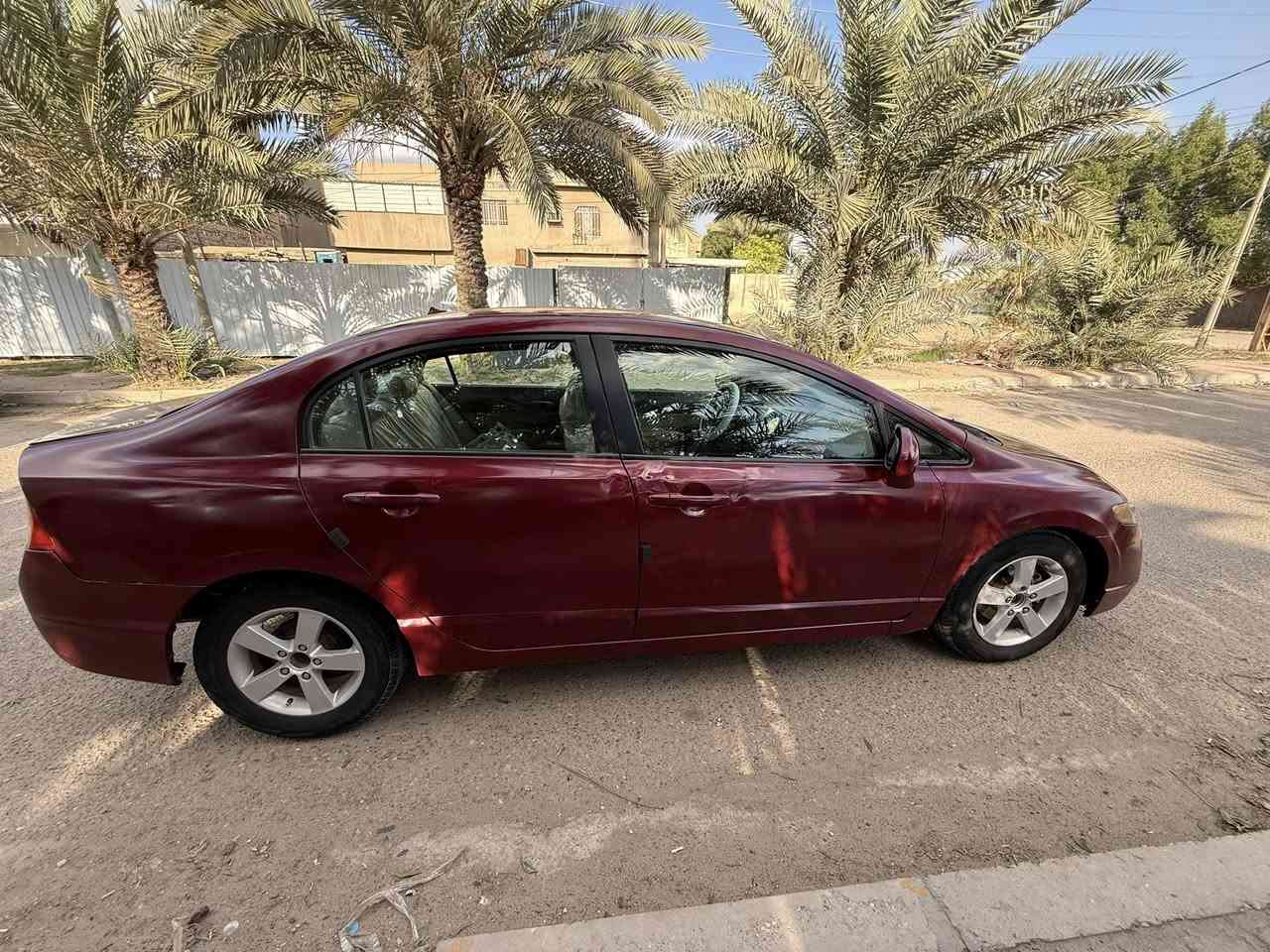 سلام  عليكم من رخصه لأدمن هوندا سيفك موديل ٢٠٠٧ وارد أمريكي ليبل واحد رقم بغداد مشروع وطني تحويل ثاني يوم تاريخ انته لسنوية ٢٠٢٧ كير محرك كفاله بلادي تبريد ثلج صدر نضيف كهربايات كله شغاله سنتر لوك ريمونت شغال تخم تاير داخل لسياره جديد شاشه تعرض كأمره امامي خلفي 
مكاني بغداد لدوره 
لسعر 58 وبيه مجال 
***********
