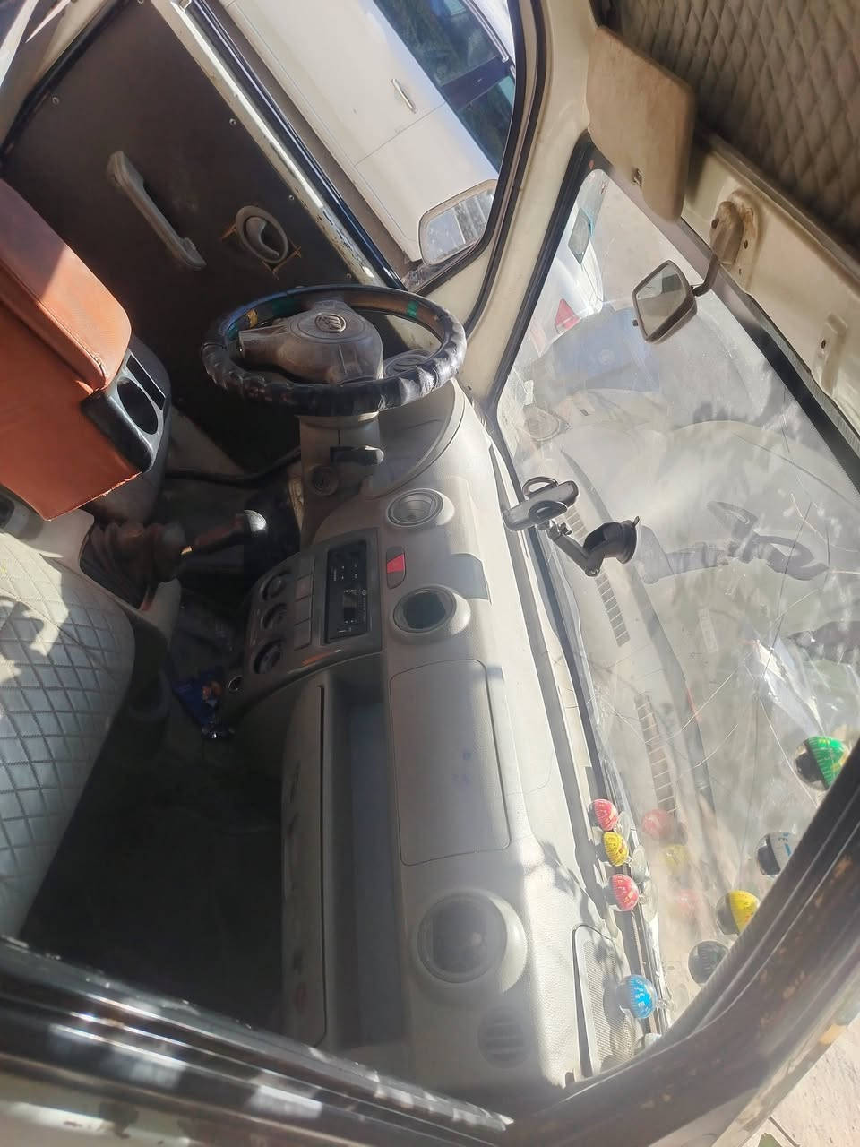 ليفان للبيع
موديل 2013 السيارة بأسمي السيارة كامله مكينه كورلة 
كبل للشارع 
سنويه 2030 يله تسقط السعر 35 
للتواصل ***********غير متواجد عل فيس هذا الرقم وبي واتساب 
مكان السياره بغداد
