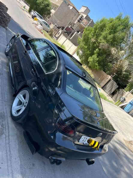 السلام عليكم  BMW e60 2004 
530 دبل فانوس 

السياره فول مواصفات 

فتحه سقف 
عليها حالياً ويل البينا

مقاعد  كهرباء 

تجاوي جهرباء 

مقاعد تدفئة تبريد 

صدر امامي 80‎%‎

صدر خلفي جديد 

كير جديد والوصل موجود

محرك لا تنقيص ولا تبخير 

منظومة زنون زرع عدسات وسوار اصفر 

مثبت سرعة + جام تعتيم 

السياره 4 قطع صبغ بدون حادث 

بغداد الشعب ***********
