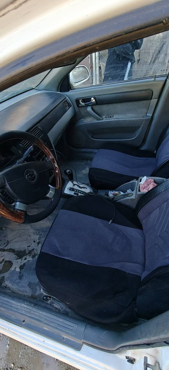 السلام عليكم اوبتره للبيع مال مزاد مصبوغه عام داخل نضيف تخم تاير جديد دوشمه جديده مكينة او كير مكفول مكفوله من الضربه للستفسار***********
