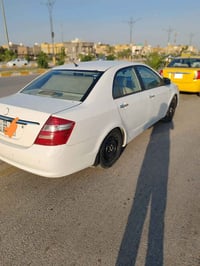 جلي 13للبيع  جاهزه بسمي هزه جديده سنويه 31 بغداد اسعر 48وبيه شي قليل 0...