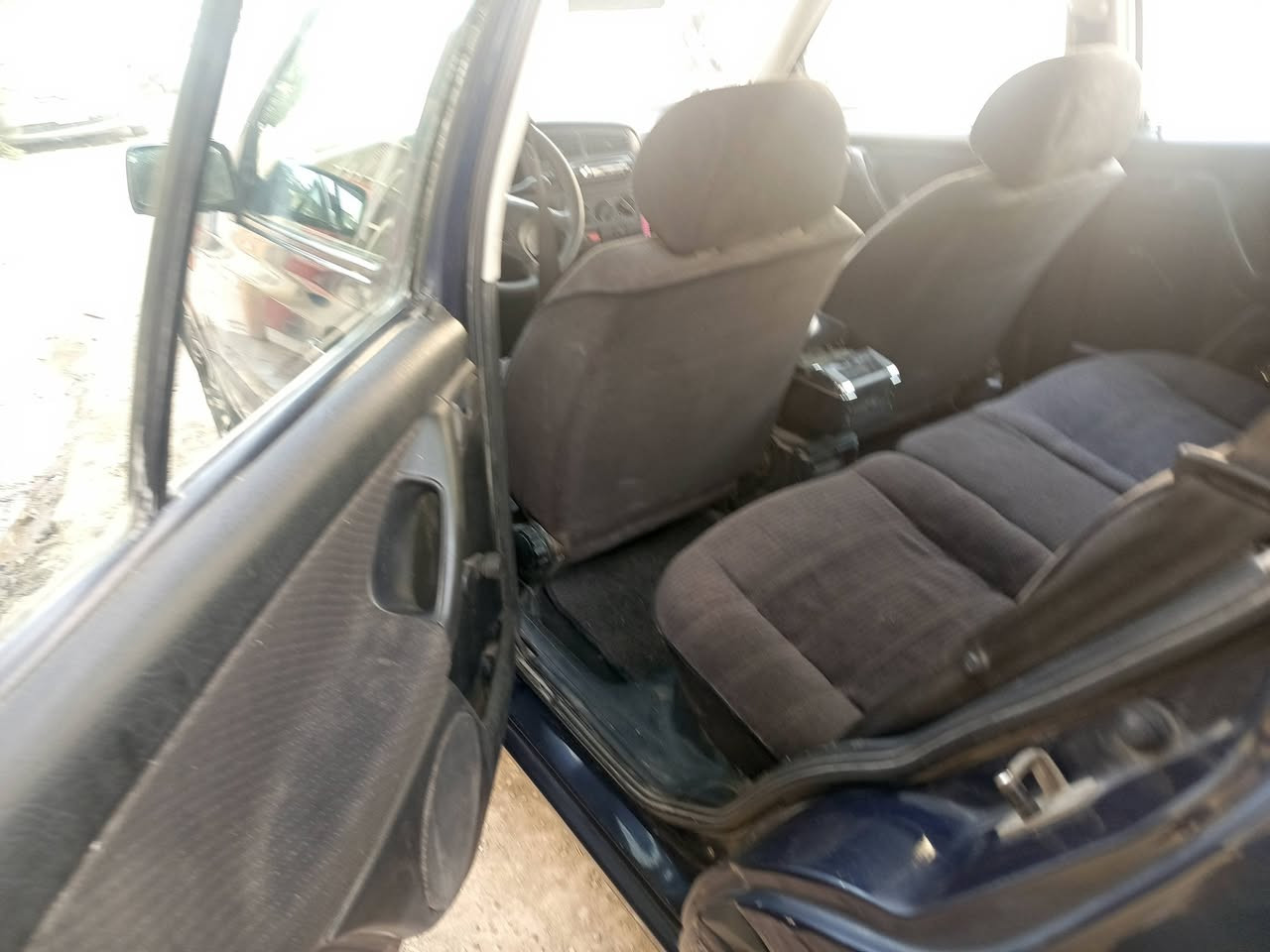 السلام عليكم كولف92محرك 2000كير اوتو تبريد تخم تأير جديد صدر جديد سياره جاهزه مشروع وطني مكاني الدوره غرفه حلوه بدون ضربه السعر40بيه مجال بسيط***********
