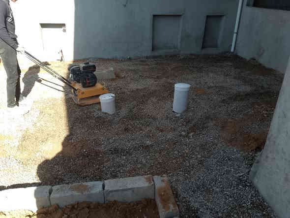 السلام عليكم اخوان توجد خباطه صب كافت الارضيات الأساس ممرات كراجات  تنضيف البيوت  تدخيل سبيس حدل شغل نضيف درجه الأولى وسعر مناسب الاتصال على الرقم  واتساب موجود وبخدمتكم ***********
