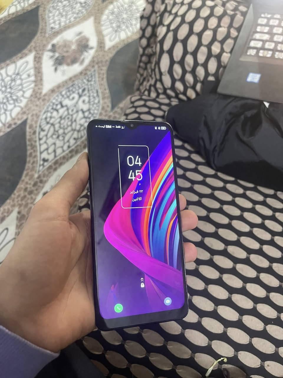 TCL 10 CE
ذاكرة ١٢٨
بغداد مدينة الصدر 
مبدل شاشه وكالة
سعرة ٨٠ الف
***********
