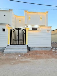 بلنجف • ١٠٠م • دار للبيع