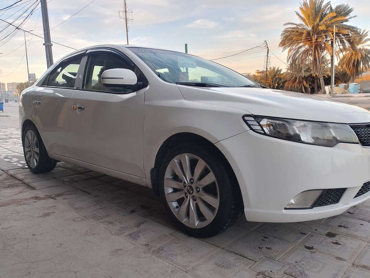 السلام عليكم
سيراتوا 2011 رقم بغداد انكليزي بيها جنطه وجاملغ خلفي بدون دواخل السياره جاهزه من كلشي مكانها كربلاء معروضه ب 105
***********
