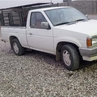 نيسان • محرك سليم • اطارات شرط