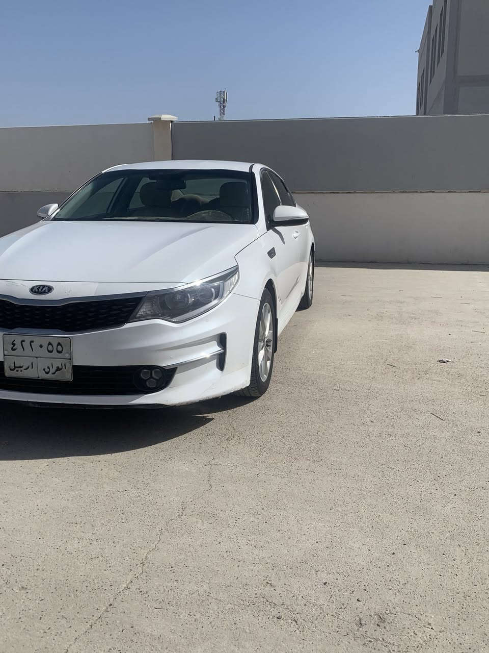 السلام عليكم 
كيا اوبتيما خليجي مكينه 2000 دوش رقم اربيل
تحكم ستيرين شفتات قياده تبريد قطعتين السياره كفاله عدا صبغ نصف الجاملغ  الامامي عكس السايق السعر 153
***********
