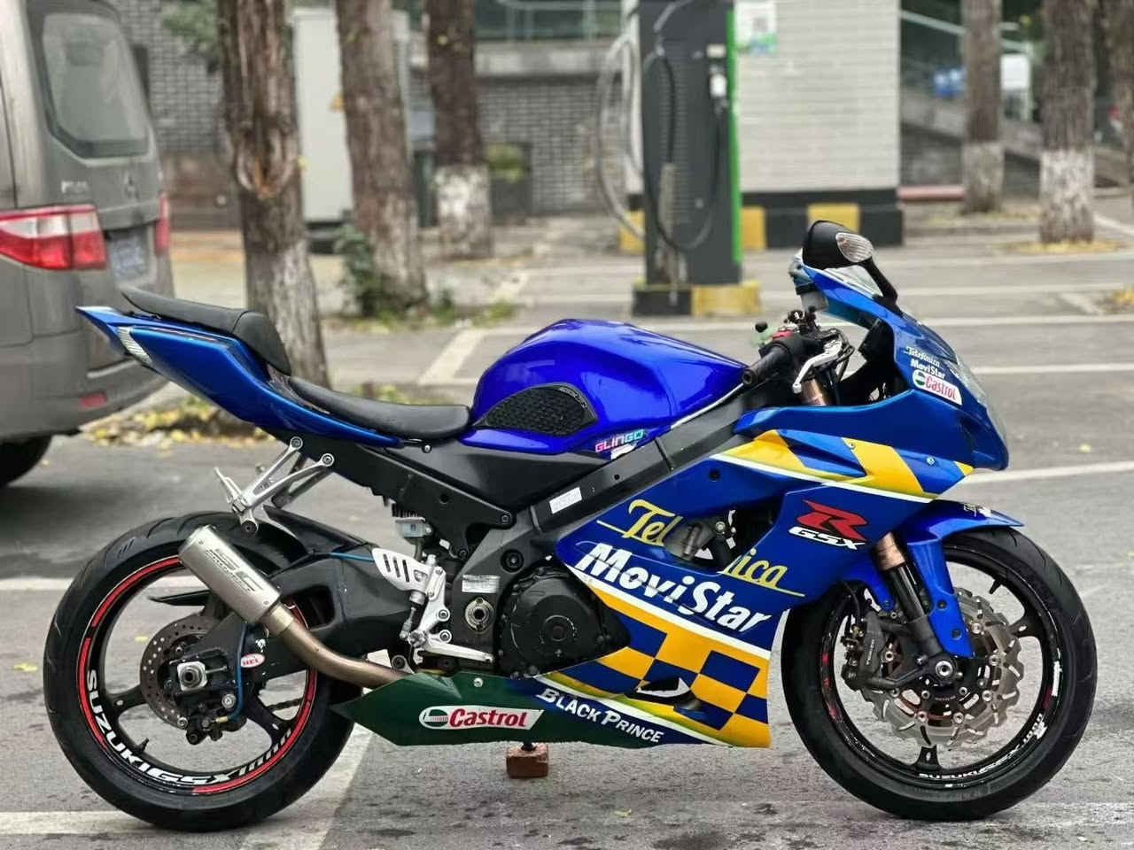 GSXR1000
2005
25ورقە
ضمان  محرك گير بدون حادث
هزا دراجه بل خارج 
بعد ٤٥-٩٠ من دفع وصل سليمانيه
***********
***********
اعزا كرام كل دراجات بل خارج بعد ٤٥-٩٠ وصل 

أعتذر إن تسببت هذه المنشورات في مشاكل لبعض الأشخاص.

أي شخص لديه شركة نقل في الصين أو اليابان، سأرسل الدراجة النارية إليه. جميع الدراجات النارية أرخص.

وبالمناسبة، هذه الأسعار صحيحة.

لقد صُدم بعض الناس بشدة، يا أعزائي.

أؤكد لكم أنني سأجعله أرخص آنشالله 
شكران للمدير كروب
