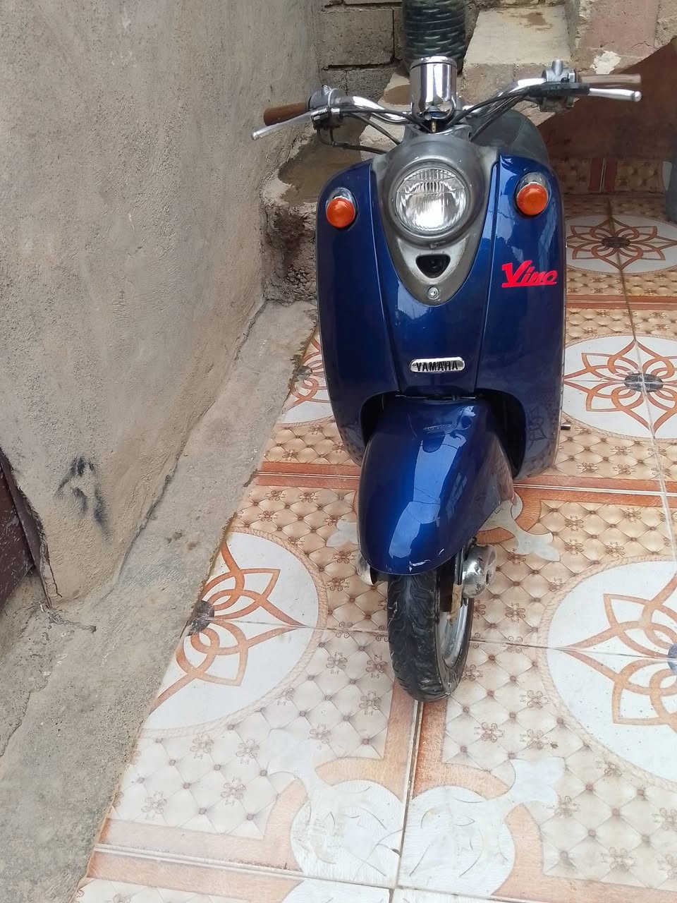 دراجه عبد الحليم فحل محرك ما مفتوح كهربائيات كله شغال السعر 325 بي مجال مكان  كركوك حي اسراء  رقم  ***********
