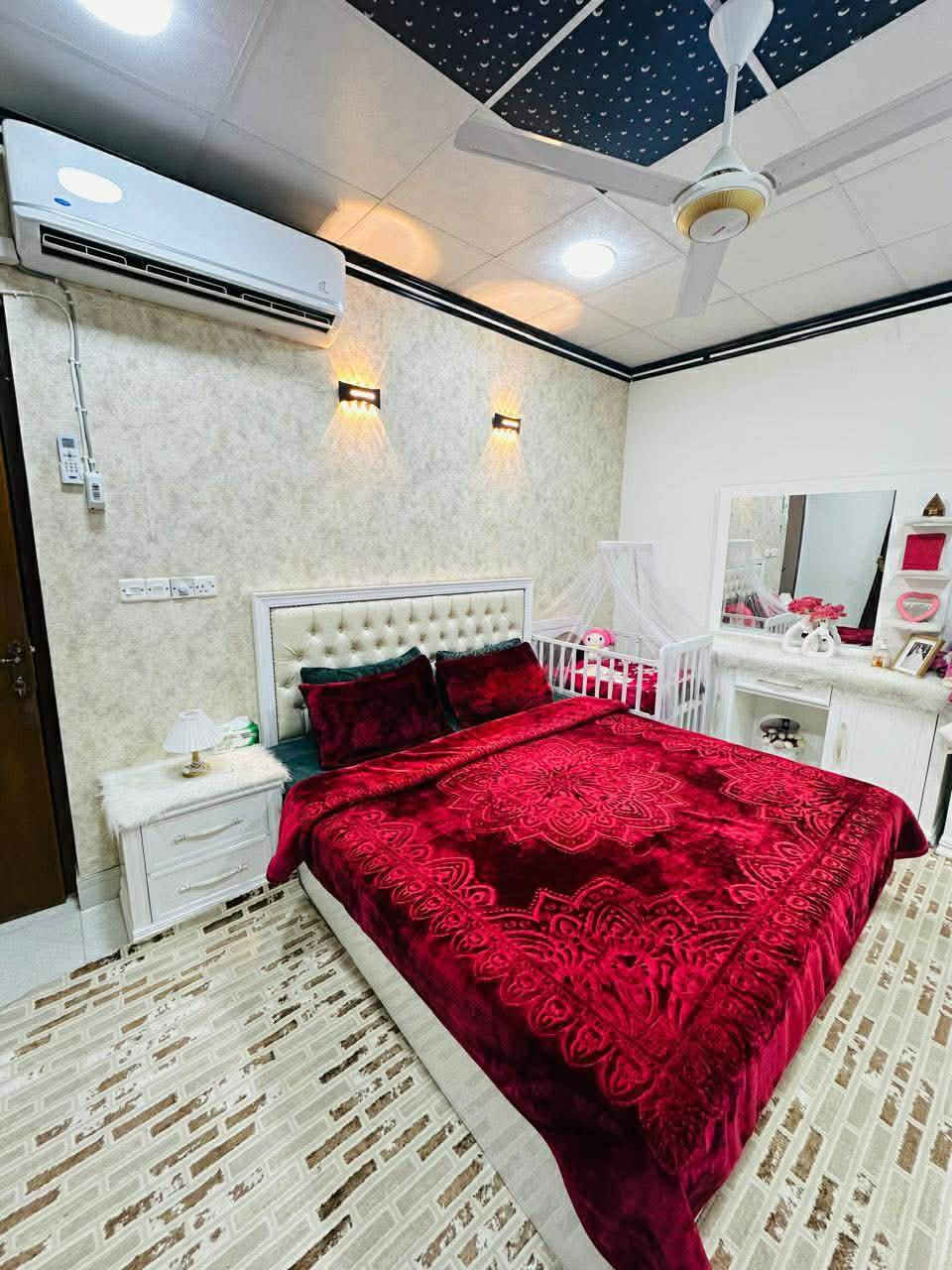 🔴🔴اعلان اعلان
بيت للبيع بيع مستعجل
بيت للبيع في حي اليرموك الحانب الايمن

المساحة 200 
الواجهة 10
العمق 20 

ملك صرف شرط التحويل

طابقين 
الطابق الاول غرفتين نوم 
الطابق الثاني غرفة نوم وبالإضافة إلى بيتونات 2

العنوان الجانب الأيمن حي اليرموك مقابل حديقة اليرموك بالظبط 

العنوان مقابل حديقة اليرموك من جهة السايدين اقرب نقطة دالة برج اسياسيل
البيت بناء نهاية الثمانينات بحالة جيدة جاهز للسكن
للاستفسار الاتصال على
***********
***********
نستقبل جميع العروض الدور والأراضي في جميع مناطق الموصل
مكتب دار المملكه للعقار
تابع الصفحه ليصلك كل جديد 🔴🔴
