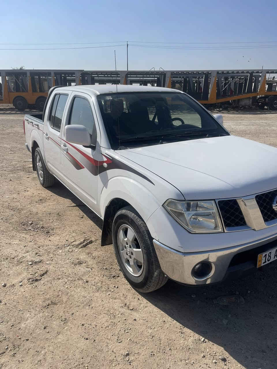 سلام عليكم سياره البيع نيفان موديل ١٢ رقم بابل جديددولي السياره جاهزه مكفوله كفاله عمه مكاني بغدادرقم الهاتف***********
