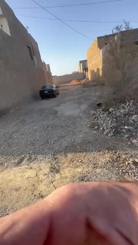 قطعة ارض طابو زراعي 300 متر على شارعين في المعمور سعر 16 مليون لاستفسار مراجعة مكتب الفرات امام سنتر دلاليه او الاتصال على الرقم 
***********
