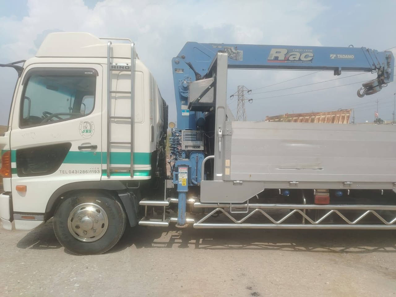 سلام عليكم هينو شيطان مكينه عادي ٨٠ طول ٦وربع رقم بصره تحويل مباشر مسجله ٢٠١٨ مكان السياره ناصريه
***********
