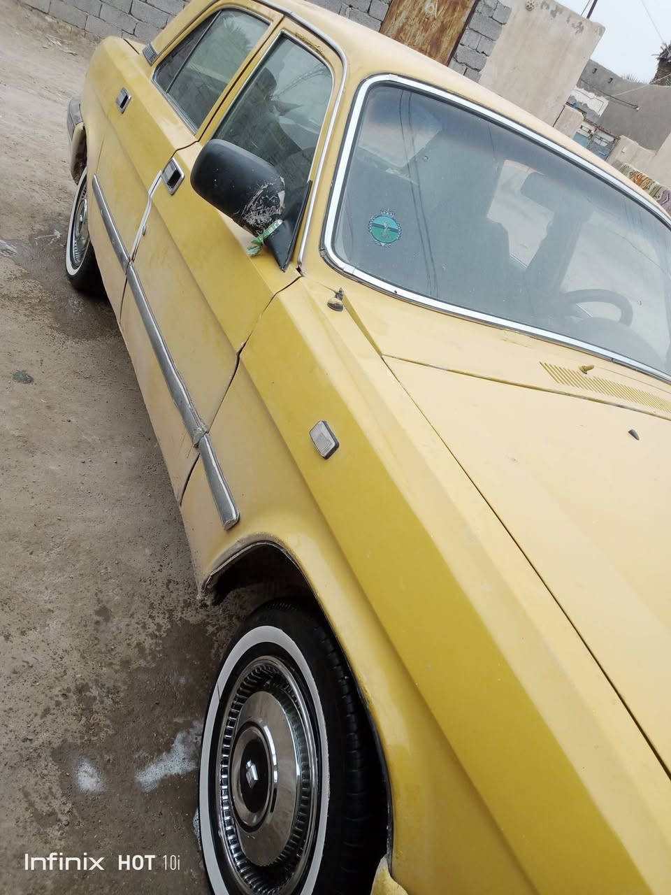 فولكا ٢٠٠٤ محوره مكينه وكير فيفتي جدد حدايه سيدان كله محوره تخم تاير كهربائيات شغاله حداديه جديده 
اصل ابيض محوله تكسي ب2017-
جاهزه ااسعر 28ورقه وبيه مجال بسيط 
الشطره 
***********
