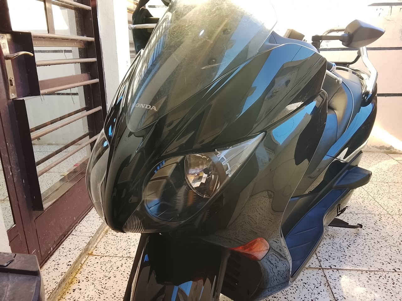 سلام عليكم فورزه 0/10 s7ماشيه 22 حقيقي جاهزه من كلشي تستحي اتكلبه هلك ما بلادي 7كير 4تحولات عبواني بغداد حي التراث شارع 60 السعر 17 بيهه مجال بسيط 
***********
