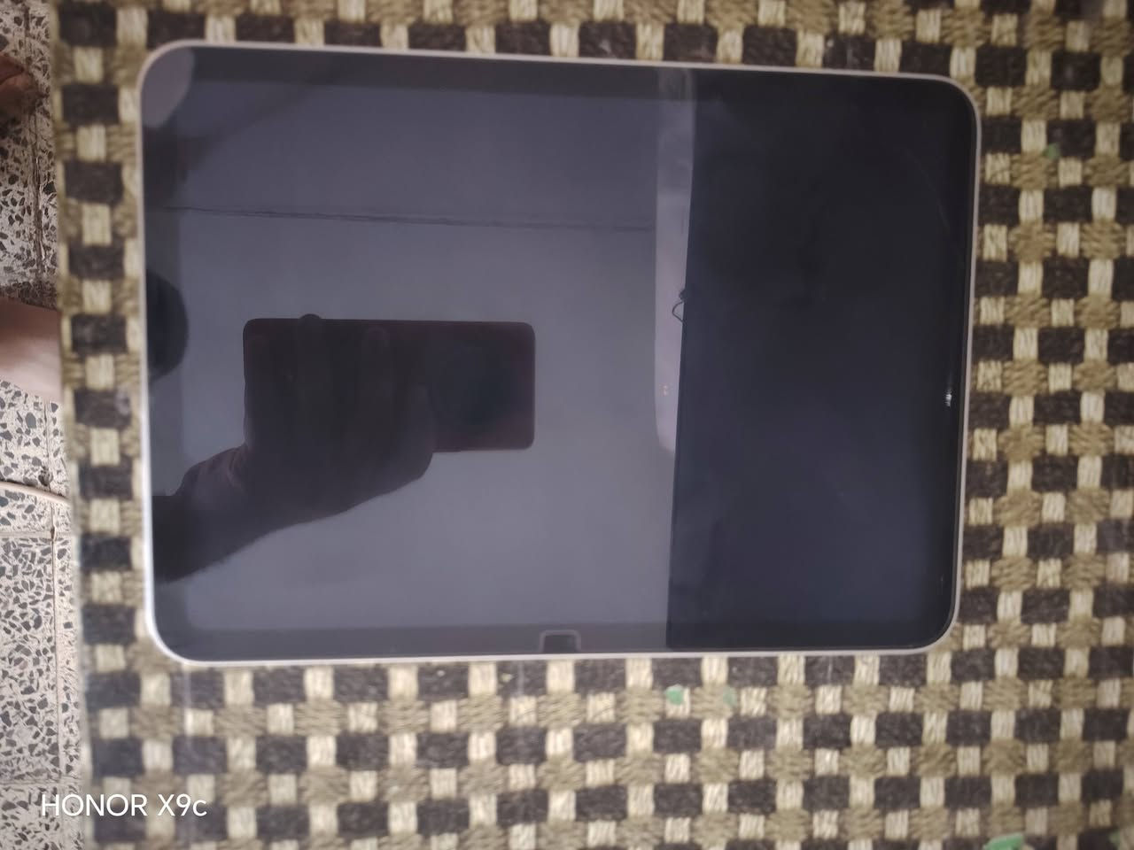 ايباد 10 للبيع
ذاكره 64  مع كامل الملحقات
نسبة النظافه 95
مكفول غير داخل تصليح
صارلي 6 شهور من أخذته
سعره 380. بيه مجال


**إذا كنت صاحب هذا الإعلان وتريد حذفه لأي سبب، رجاءا أرسل رسالة إلى الدعم الفني**