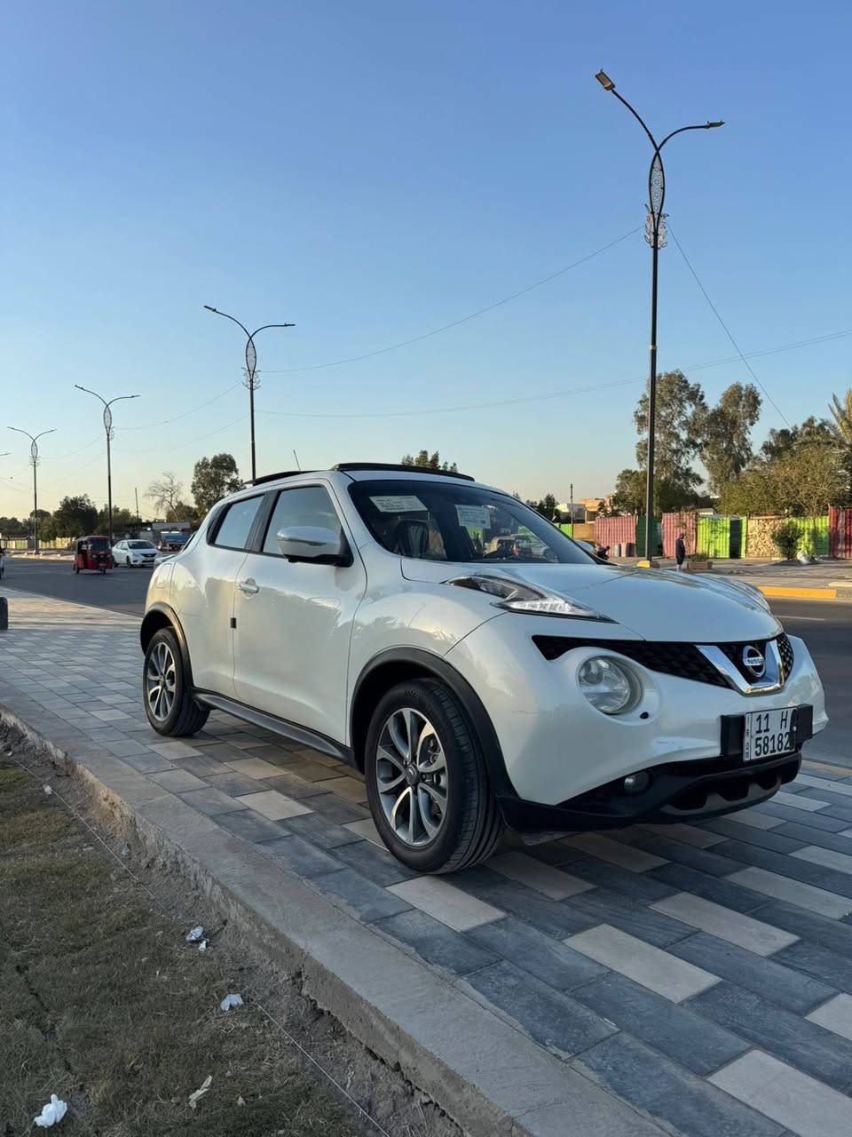 نيسان جوك للبيع موديل ٢٠١٨  خليجي فول مواصفات سيارة جديدة وجاهزة مكفولة كفاله عامه وكاله شركه ام الضمان سيارة فول بلي رامه بصمة ابواب بصمة تشغيل كشنات جلد تدفئه وتبريد بل كشنات زراك لايت رادرات حساسات خمس كامرات تحكمات شاشه سيارة اخت الزيرو  كفاله لا ضربه ولا صبغ ماشيه ٦٥ الف  رقم بغداد مشروع وطني تحويل ثاني يوم سعرها ١١٧ ورقه ومكان السيارة بغداد البلديات ***********
