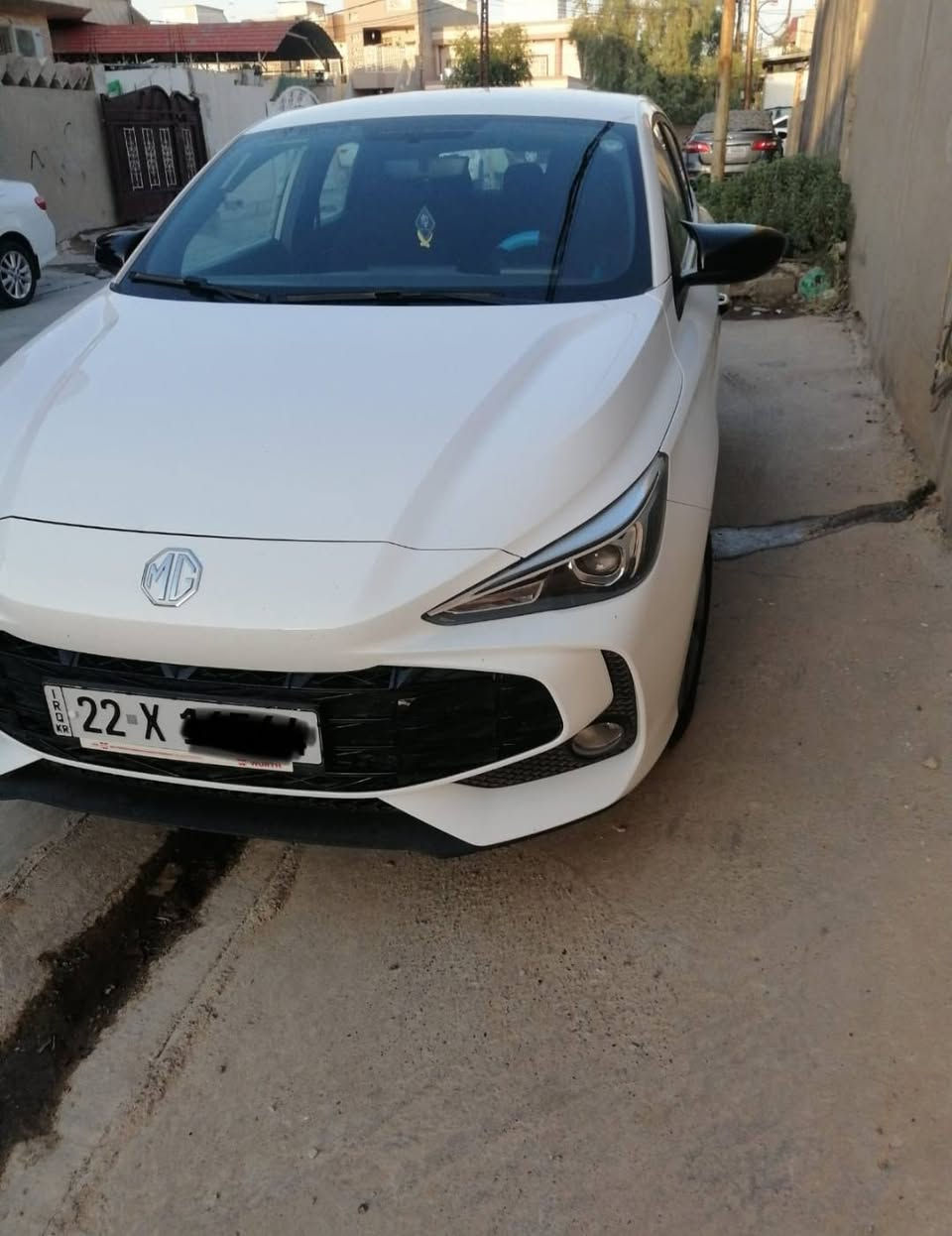 للبيع MG3 
موديل 2025
سياره جديده بيها رصعه مؤشر بالصوره 
مكان سياره كركوك 
سعره 105 بيها مجال 
للاستفسار ***********
