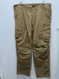 forclaz  size _34_36 orginal نظافە %100 توصیل جمع بالە مستخدم  108cm 0...
