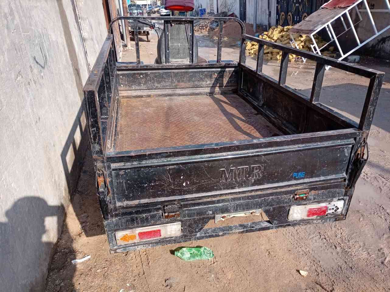 السلام عليكم ستوته للبيع موديل 2021 مكاني كوفه شارع المطار مستعجل *********** خاص مامتوجد محرك مفتوح الستوته مكفوله
