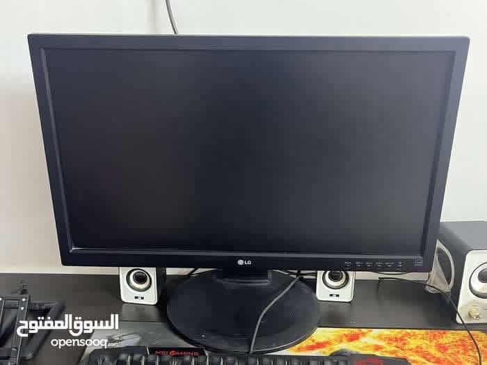 سستم للبيع المواصفات :
‏Brand msi mini desktop
‏Cpu Cor i5   6th
‏Gpu gtx 1070 8GB 
‏Ram 8GB 
‏Hdd 1t 
‏Ssd 128g
الملحقات اضافة هدية ( ميز نضيف + شاشه + كيبورد نوع msi gaming + ماوس  )
العنوان بغداد / الحريه 
رقم الهاتف ***********
السعر 400
