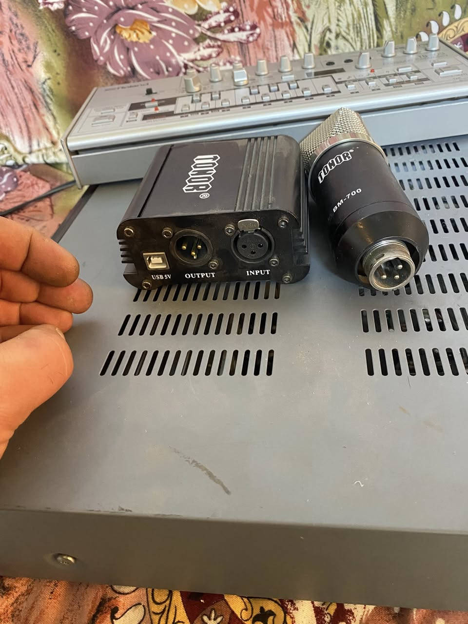 مايك هو والجهاز مالته ب25 الف
***********
