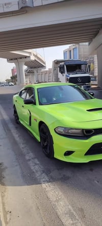 مستجل عندي مريض اريد اطلع خارج العراق ١٦ معلايه ٢٢سعرها ١٢٠   بيه ٢قطع...