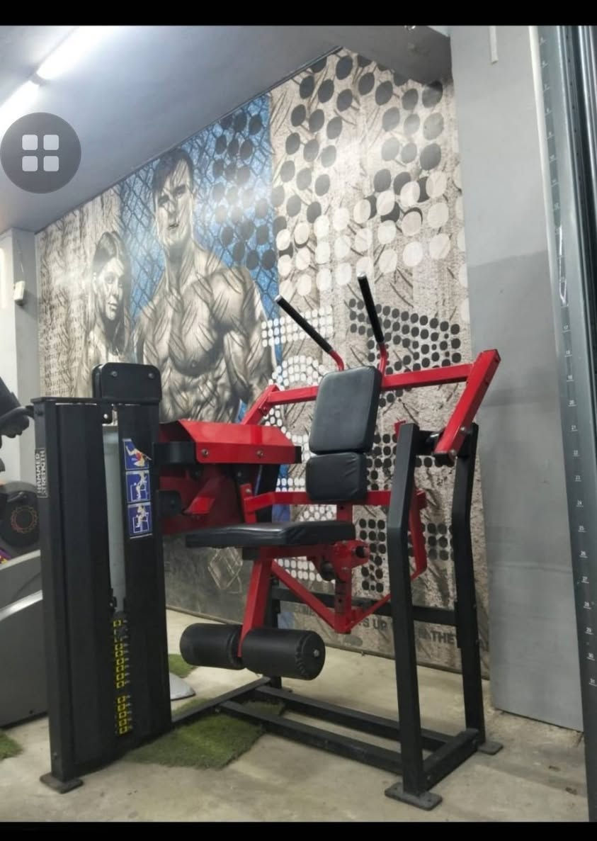 للبيع 
١_ مشايه لايف فتنس 
٢_جهاز بطن امريكى 
٣_ جهاز باى فرى ويت


**إذا كنت صاحب هذا الإعلان وتريد حذفه لأي سبب، رجاءا أرسل رسالة إلى الدعم الفني**