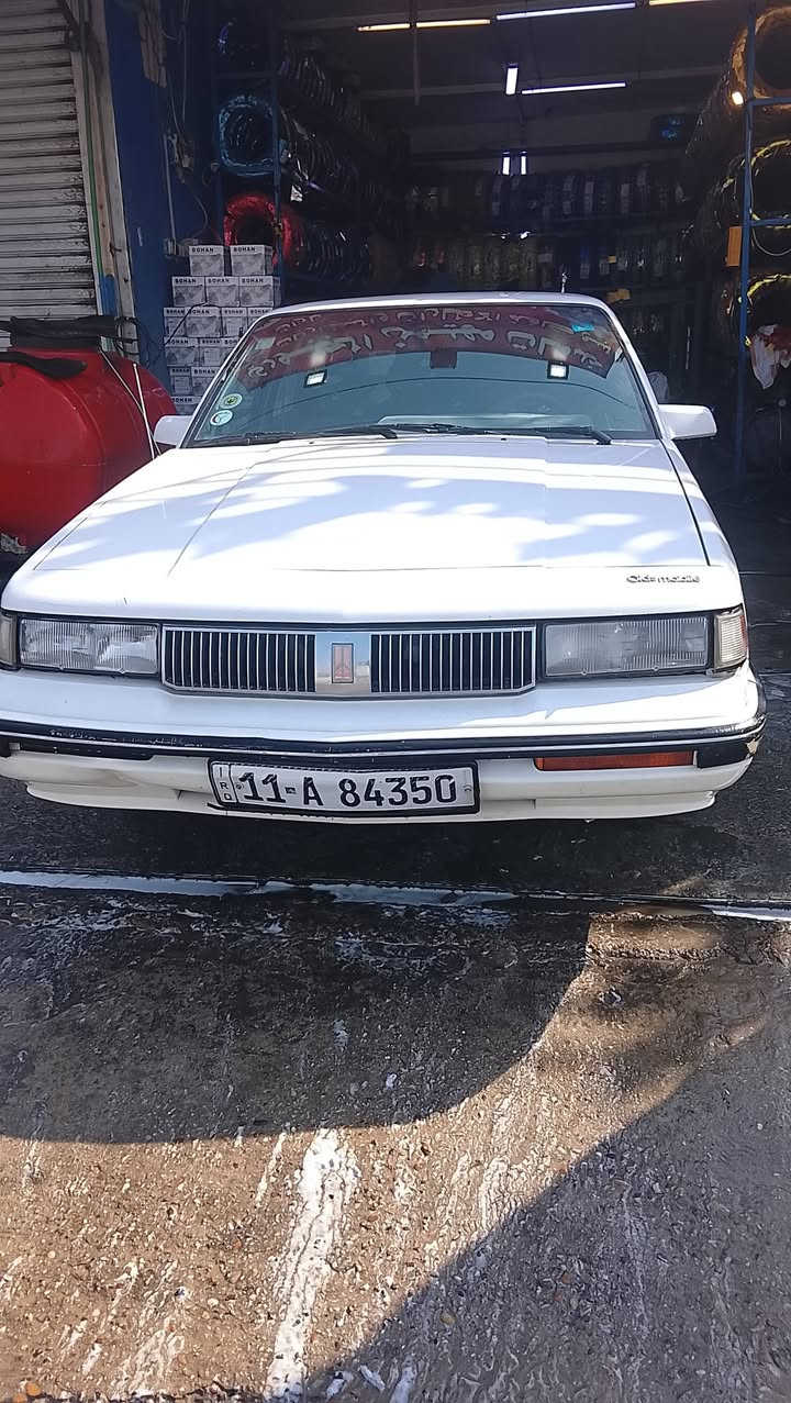 سلام عليكم 
اولدز موديل 1990...للبيع او مراوس رقم بغداد 
مكينه كير خير من الله بيه نقص مشط ستيرن فقط
لسعر 43 مكان الاخظراء أو طوبجي ستفسار ***********
