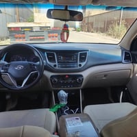 توسان 2017 خليجيه البيع كفالة عامه بيه بس تكشيرة قليل موضح بل صورة الع...
