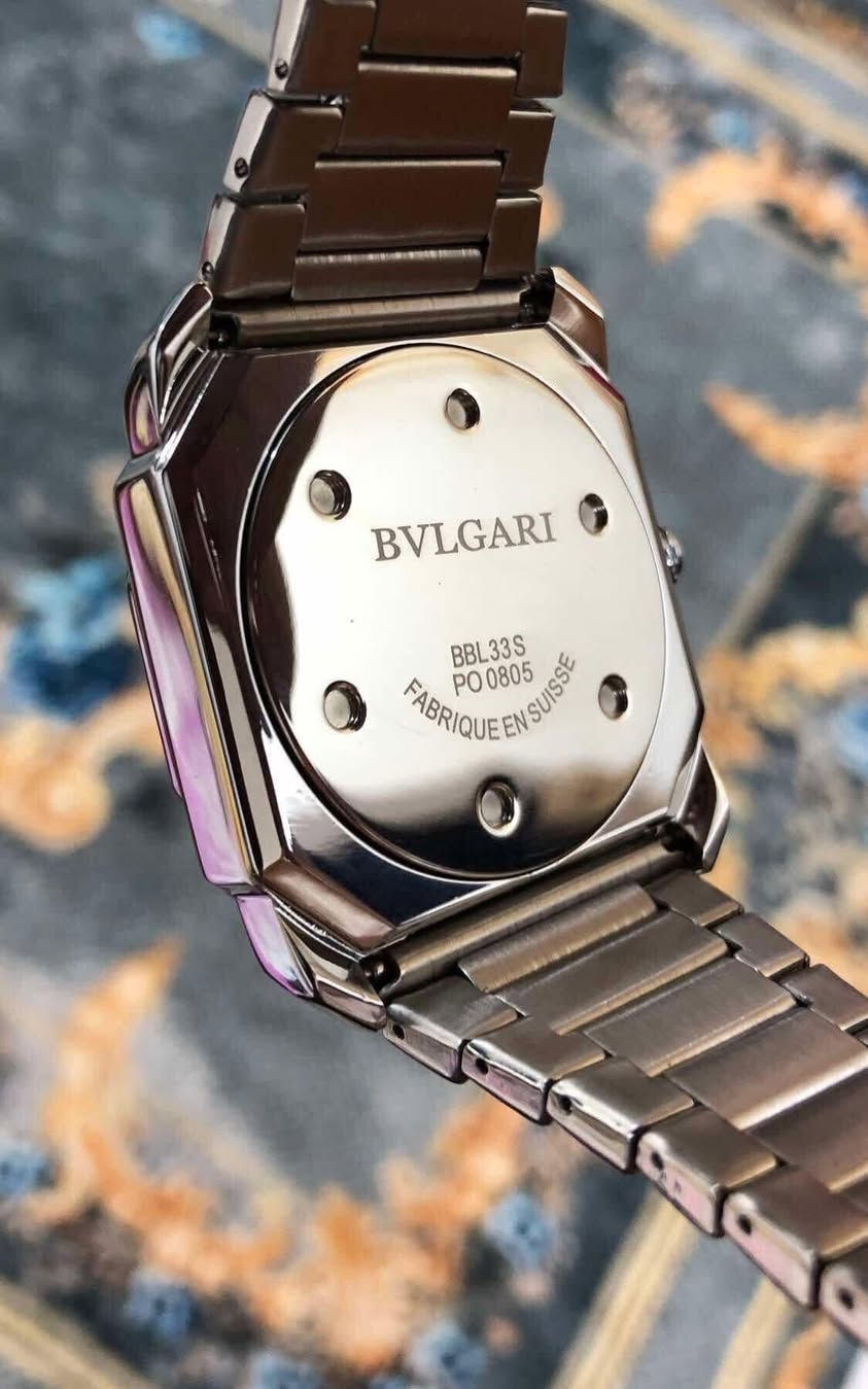 BVLGARI
سناتر شغاله
وزن ثقيل بطاريه كوارتز
قطر الساعه 46
زجاج زفير ضد الخدش
سير ستانلس ستيل مقاوم للصدأ
قطعه مميزه


**إذا كنت صاحب هذا الإعلان وتريد حذفه لأي سبب، رجاءا أرسل رسالة إلى الدعم الفني**