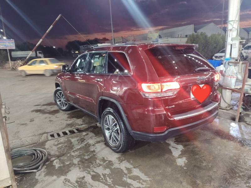 جيب لاريدو موديل  18 حساس امامي خلفيه السياره  رادارات نقطه عمياء كشنات جلد كهربائية فتحه  رقم بغداد بسعر مناسب ترهم قصط أو مراوس حسب القناعه*********** بي واتساب
