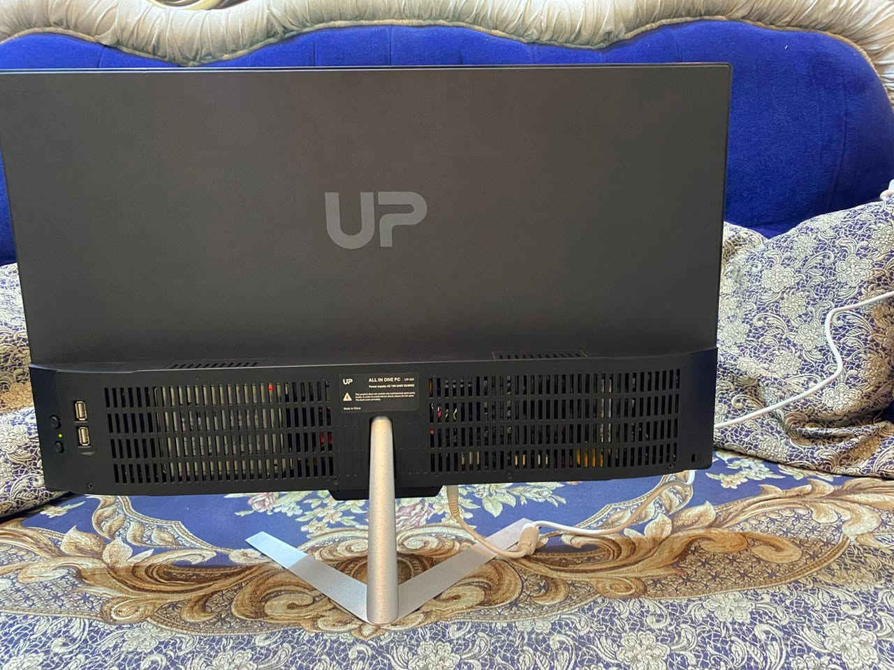 شاشات All in one قطعتين سعر القطعة 250
I5 7200U جيل السابع
رام 8gb
هارد m.2 ssd 512
كرت شاشة مدمج 4gb
شاشة ٢٤ انج
٦٠ فريم
الms 0.5
مشغل عليه gta v و alan awake و battlefield V
كل المواصفات بالصور
رقمي ***********
مكاني بغداد حي البتول اعتذر ماعندي توصيل.
