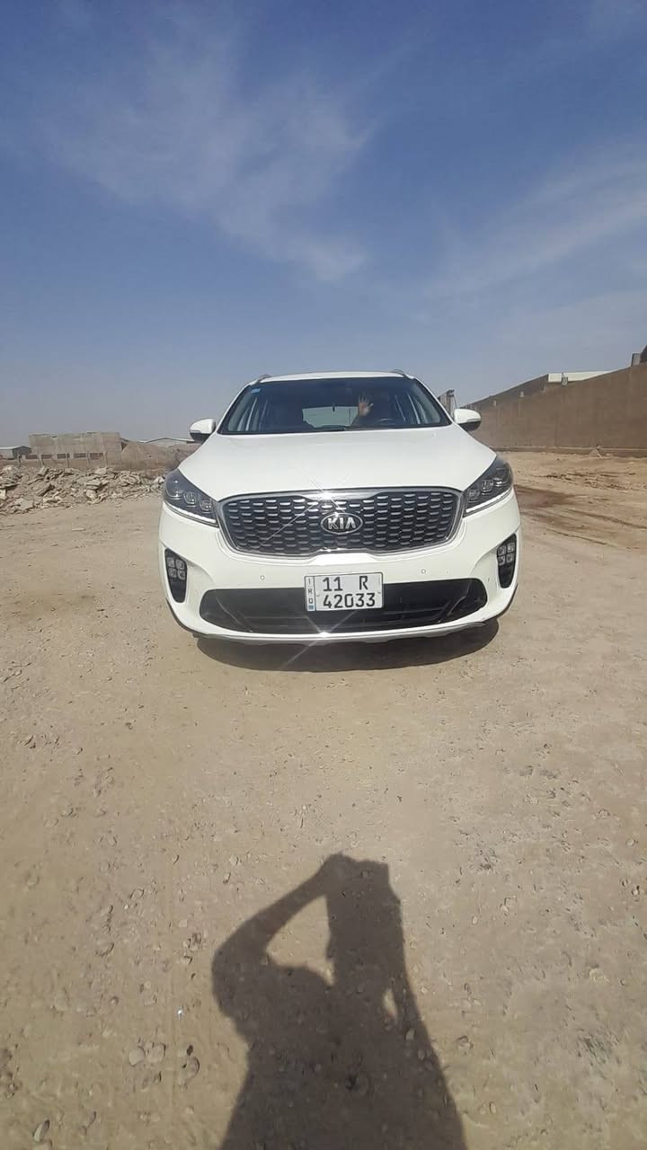سلام عليكم سورنتو موديل 2019 خليجي نصف فول 6 سلندر كفاله عامه معه سونار  تحويل مباشر  ماشيه 72 الف كيلو  متر  السعر 240ورقه المكان بغداد بسمايه للتصال ***********{*********** بغداد, العراق

